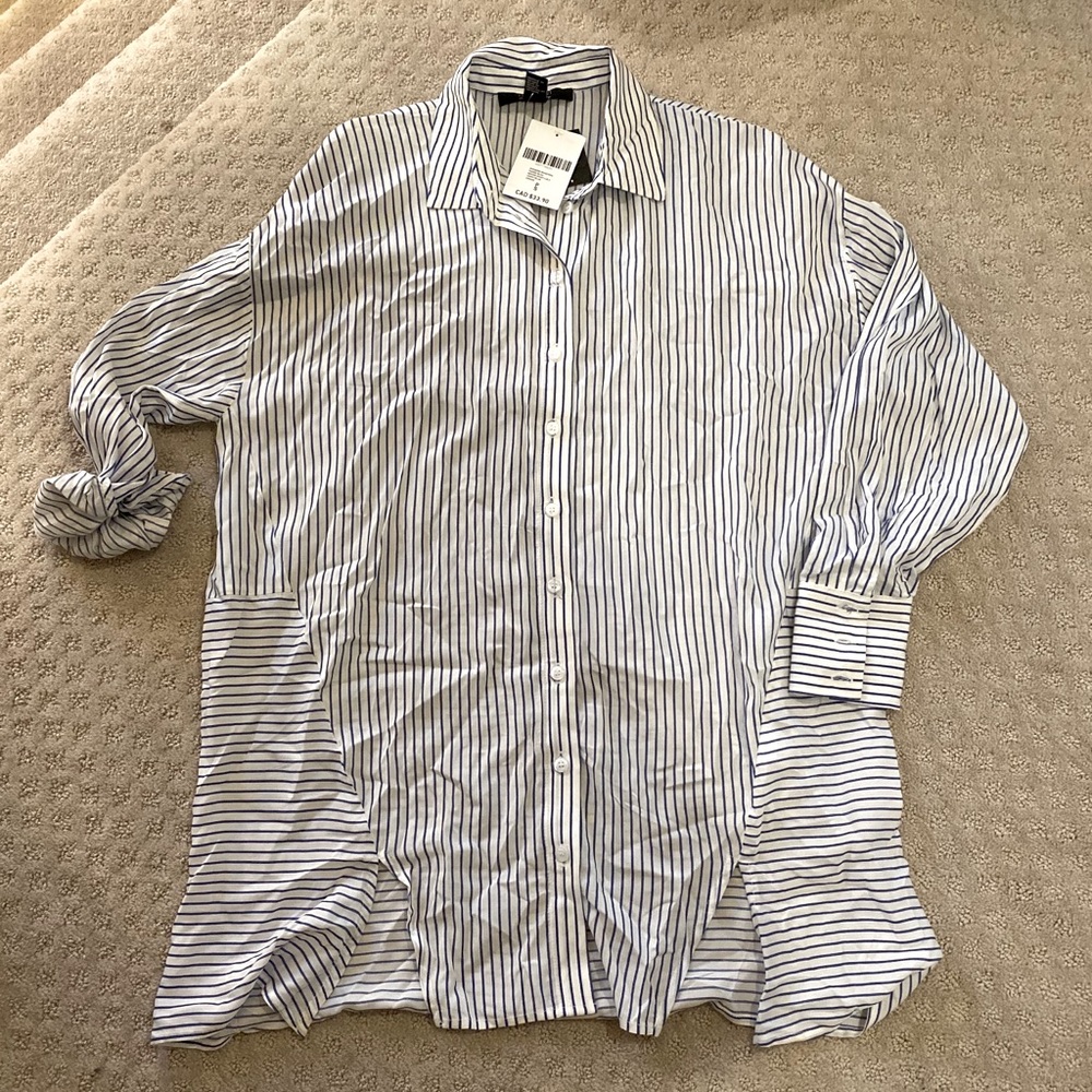 3/$20 ☀️ BNWT F21 Striped Button Up Blouse